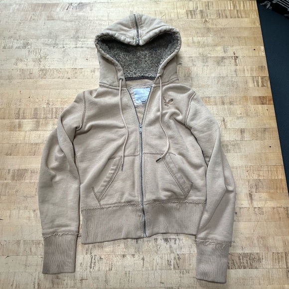 American Eagle Outfitters Jackets & Blazers - Vintage American Eagle Faux Fur Zippered Hood